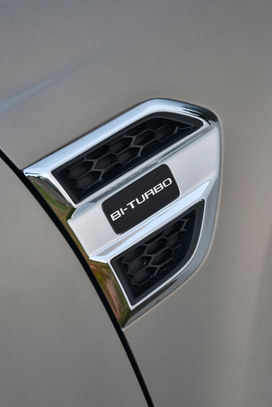 Детали экстерьера Ford Everest Limited 2019 года  (ZA) (фото 16 из 40)